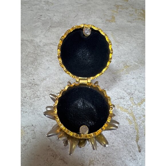 Lexox Williamsburg Pineapple Hinged Trinket Box Ornament - Picture 7 of 8